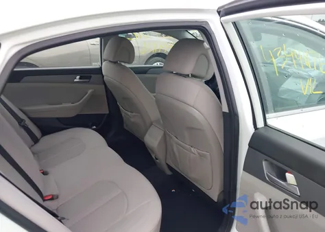 2017 Hyundai Sonata z USA, uszkodzony, nr VIN 5NPE24AF2HH570610